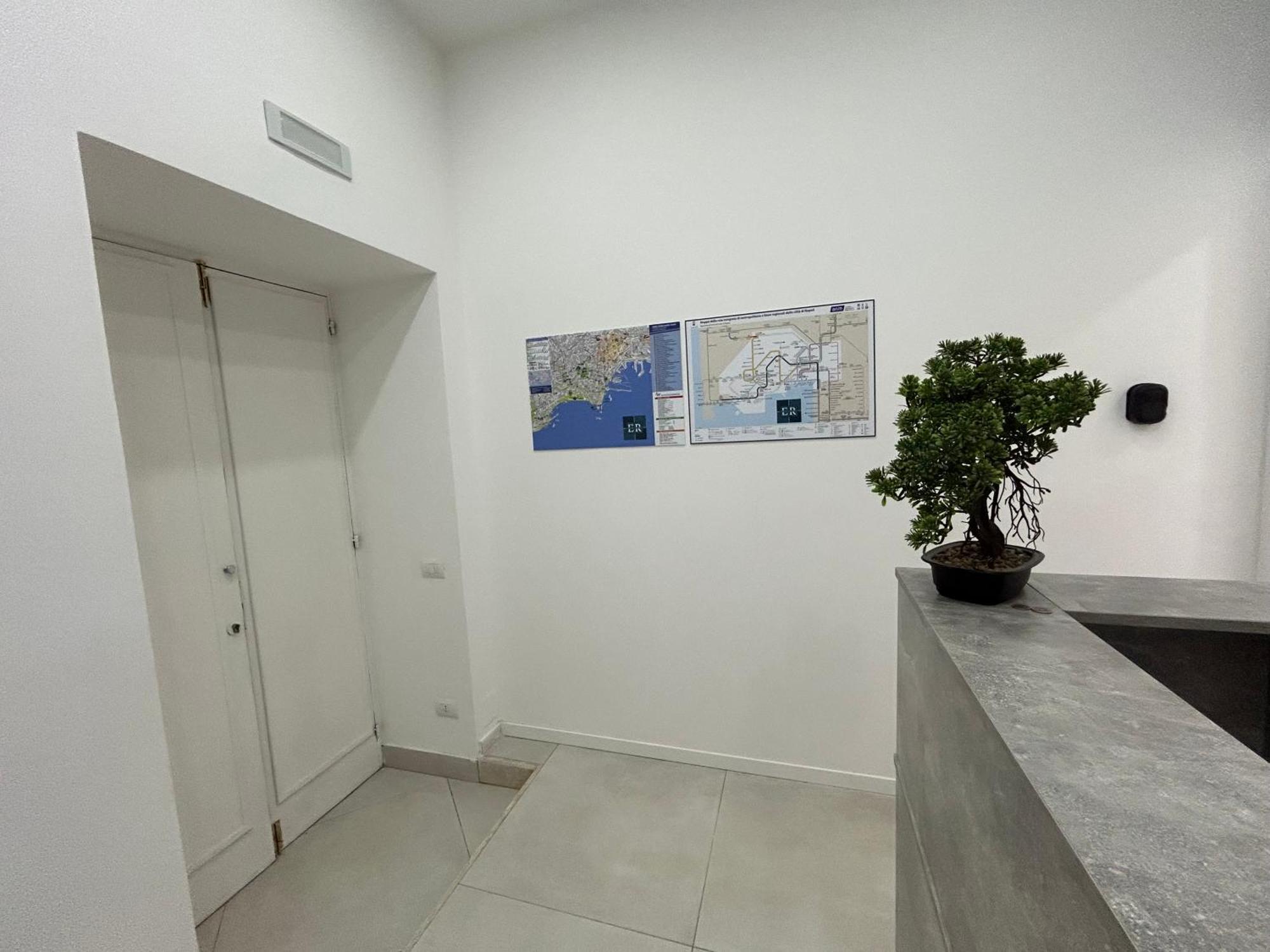 Enjoy Rooms Napoli Bagian luar foto